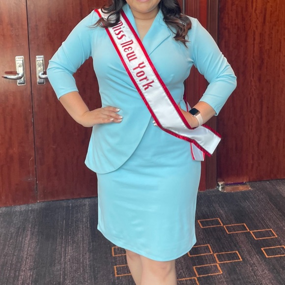 Pageant Interview Dress - Picture 3 of 4